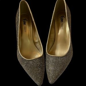 🌸Fiona night sparkly heeled shoes🌸 3/$25 Spring clearance sale